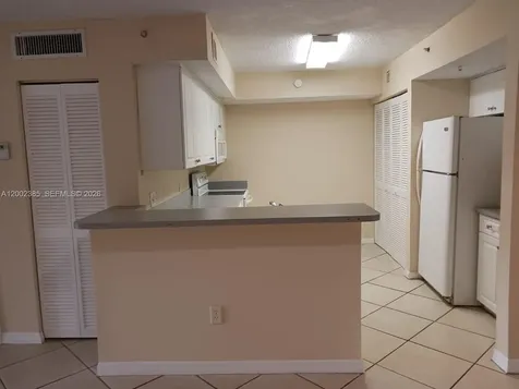 Pembroke Pines FL 33024