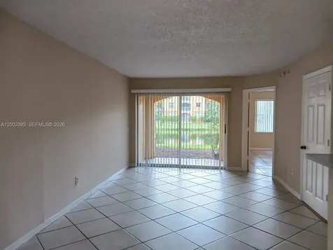 Pembroke Pines FL 33024