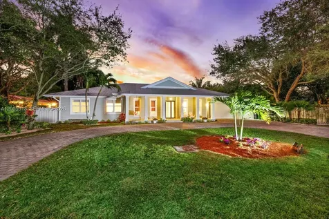 8020 SW 62nd Avenue Miami FL 33143
