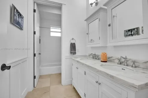 8020 SW 62nd Avenue Miami FL 33143