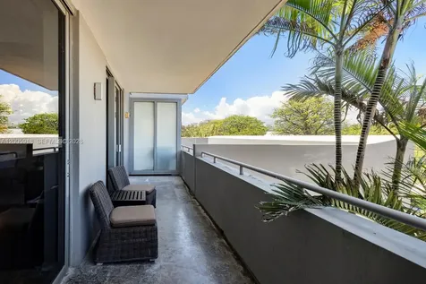 220 21st Street Miami Beach FL 33139