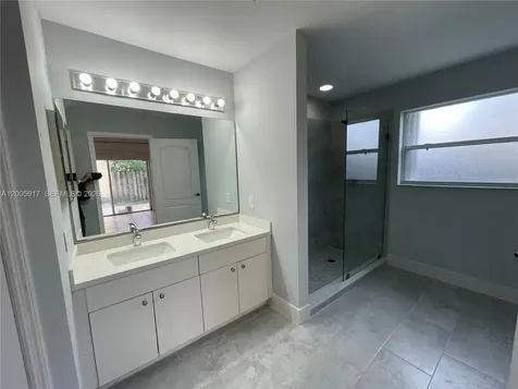 9929 NW 29th Terrace Doral FL 33172