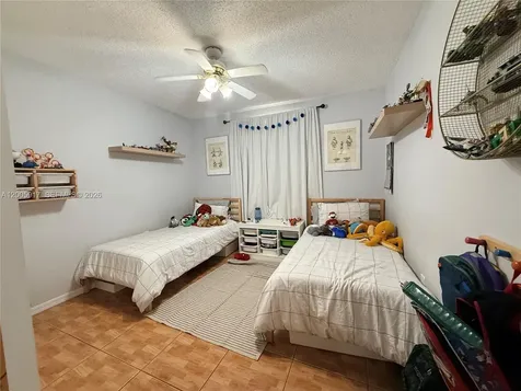 9929 NW 29th Terrace Doral FL 33172