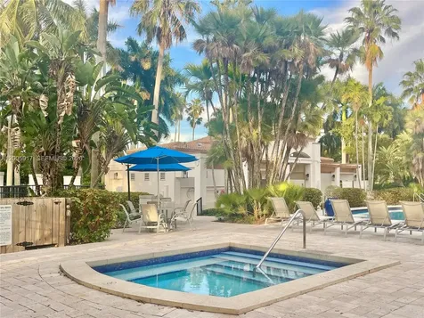 9929 NW 29th Terrace Doral FL 33172