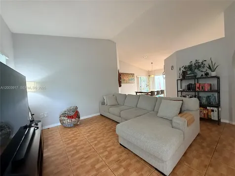 9929 NW 29th Terrace Doral FL 33172