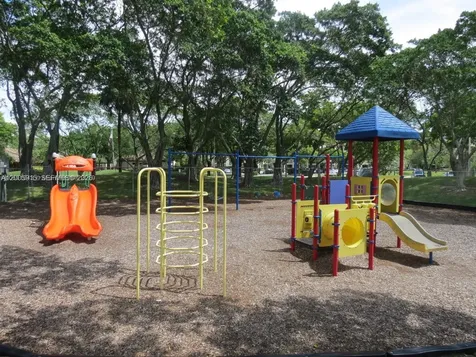 2320 S Cypress Bend Drive Pompano Beach FL 33069