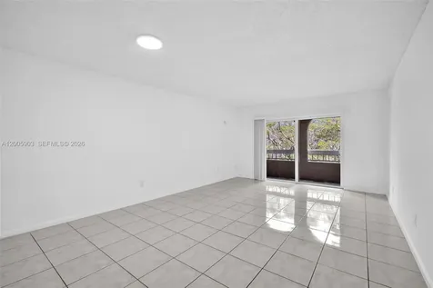 8103 Camino Real Miami FL 33143