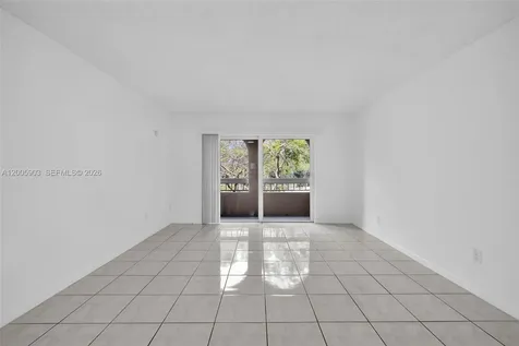 8103 Camino Real Miami FL 33143