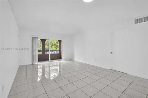 8103 Camino Real Miami FL 33143