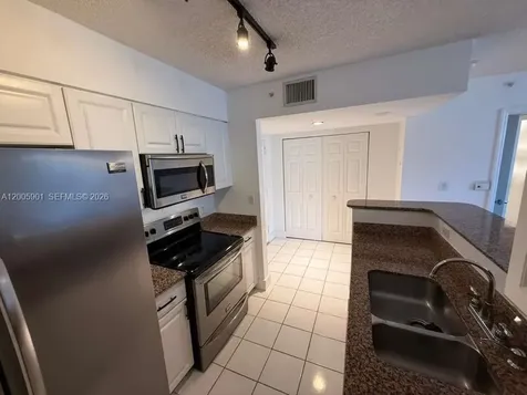 1155 Brickell Bay Drive Miami FL 33131