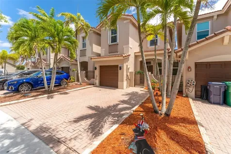 945 SW 154th Court Miami FL 33194
