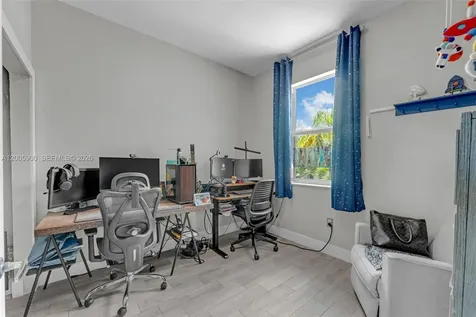 945 SW 154th Court Miami FL 33194