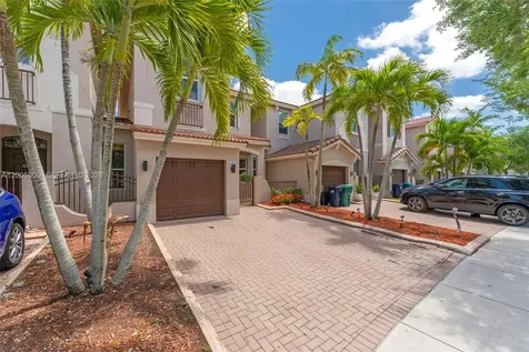 945 SW 154th Court Miami FL 33194