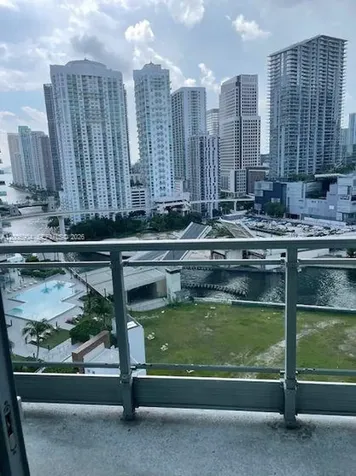 Miami FL 33130