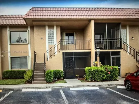 201 Lakeview Drive Weston FL 33326