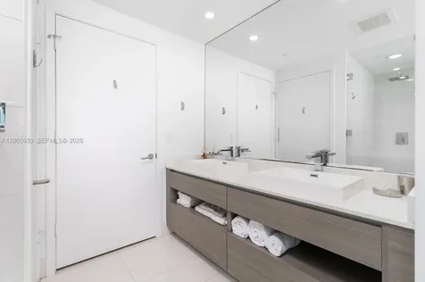 460 NE 28th Street Miami FL 33137