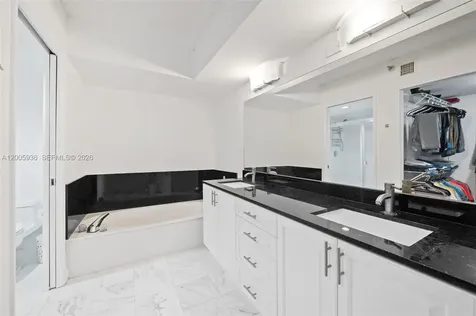 19101 NE 36th Court Aventura FL 33180