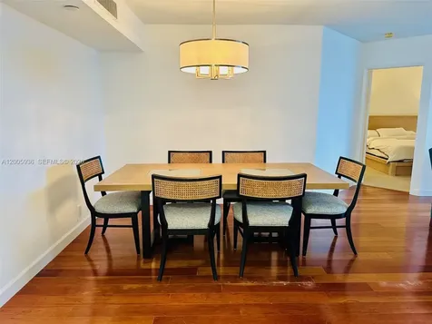 19101 NE 36th Court Aventura FL 33180