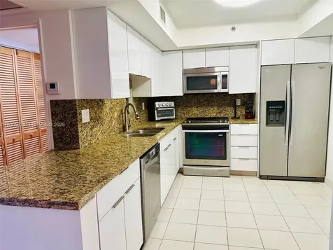19101 NE 36th Court Aventura FL 33180