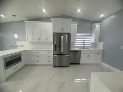 14899 SW 176th Street Miami FL 33187