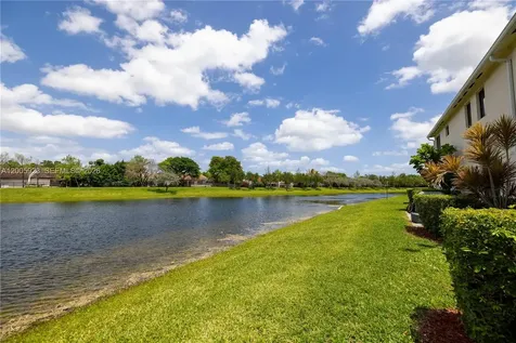 345 NE 194th Lane Miami FL 33179