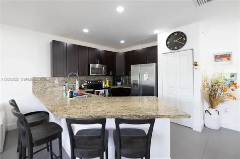 345 NE 194th Lane Miami FL 33179