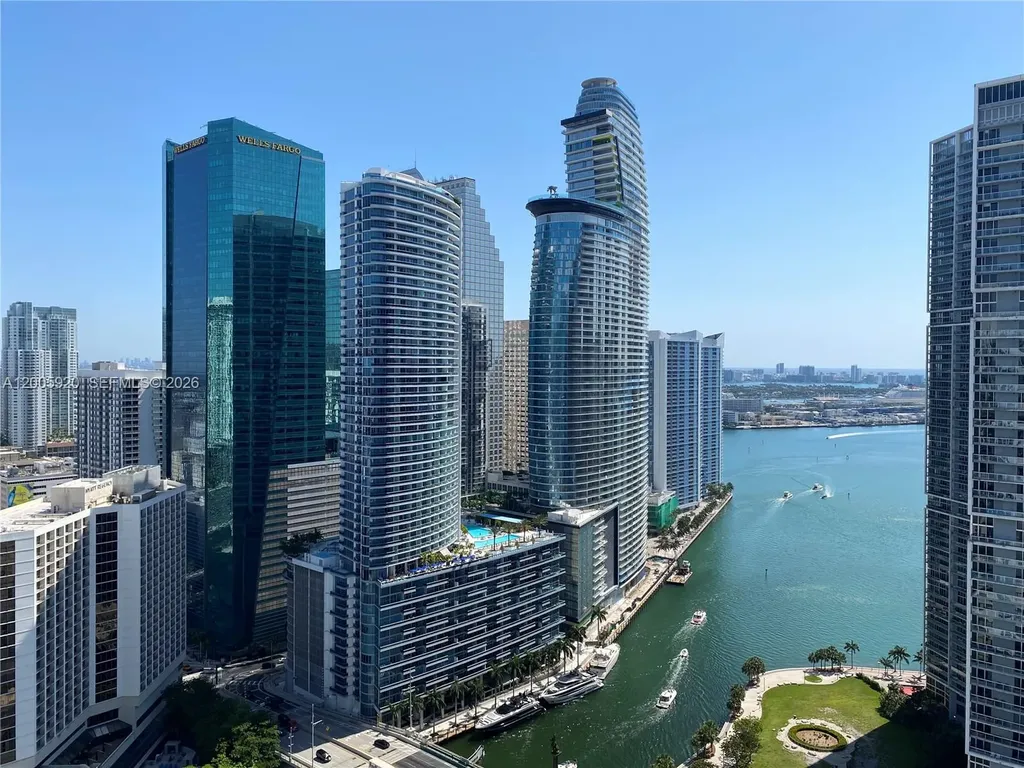 55 SE 6th Street Miami FL 33131