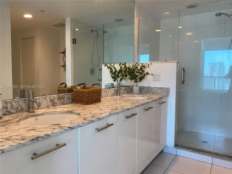 55 SE 6th Street Miami FL 33131