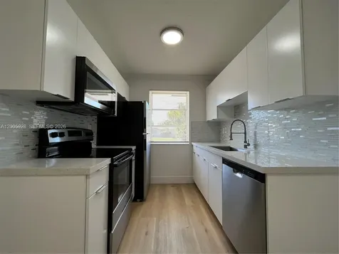 6301 SW 20th Street North Lauderdale FL 33068