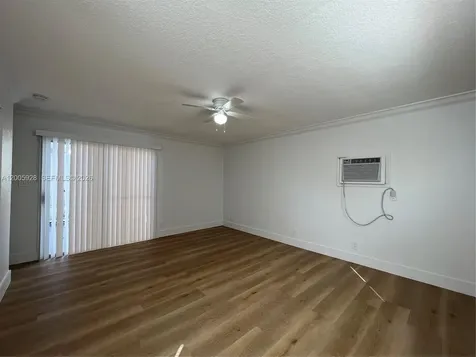 6301 SW 20th Street North Lauderdale FL 33068