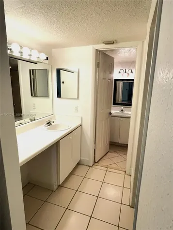 1100 Constitution Drive Homestead FL 33034