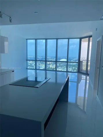 851 NE 1st Avenue Miami FL 33132