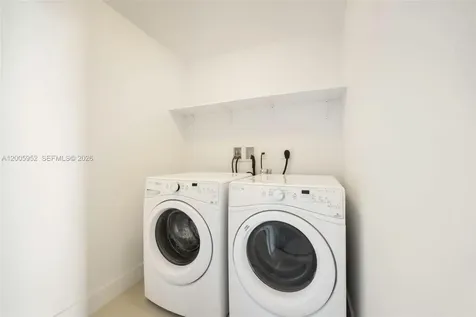 17301 Biscayne Boulevard North Miami Beach FL 33160