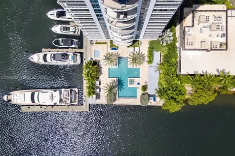 17301 Biscayne Boulevard North Miami Beach FL 33160