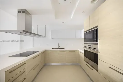 17301 Biscayne Boulevard North Miami Beach FL 33160