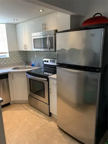 1975 NE 135th Street North Miami FL 33181