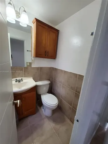 2114 Mckinley Street Hollywood FL 33020