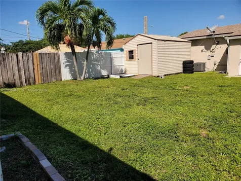 2114 Mckinley Street Hollywood FL 33020