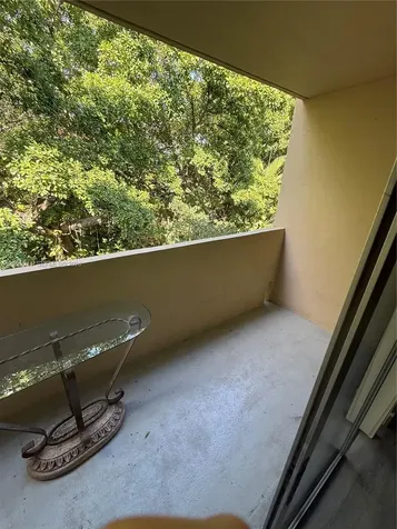 2201 Brickell Avenue Miami FL 33129
