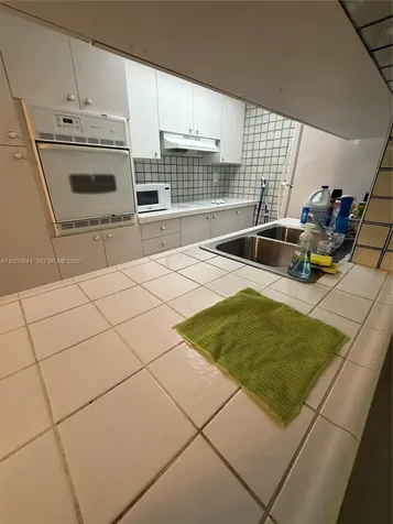 2201 Brickell Avenue Miami FL 33129