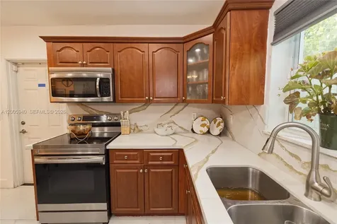 795 NE 146th Street North Miami FL 33161