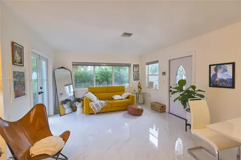 795 NE 146th Street North Miami FL 33161