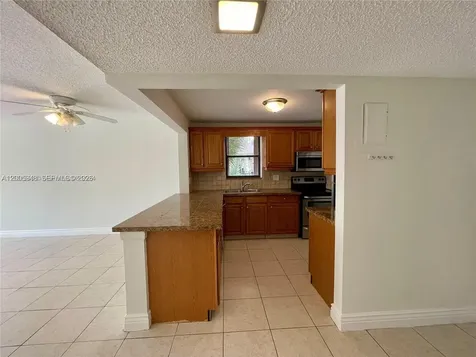2320 S Cypress Bend Drive Pompano Beach FL 33069