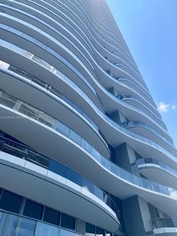 1000 Brickell Plaza Miami FL 33131