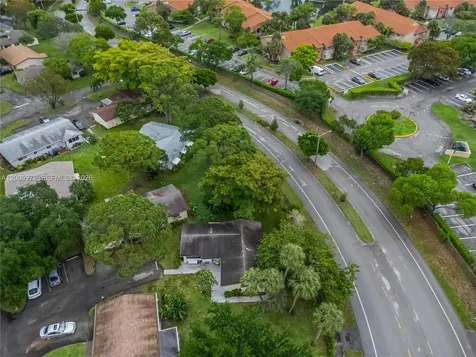410 SW Natura Avenue Deerfield Beach FL 33441