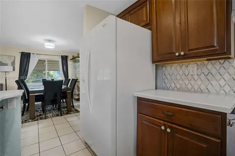 410 SW Natura Avenue Deerfield Beach FL 33441