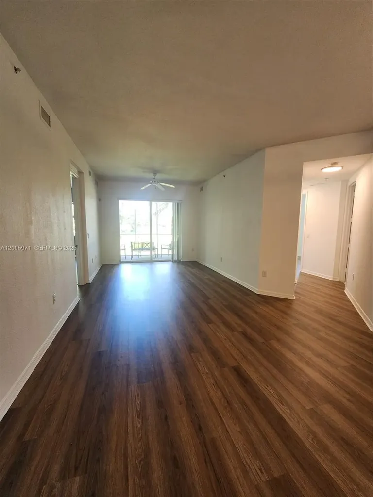 3600 Oaks Clubhouse Drive Pompano Beach FL 33069