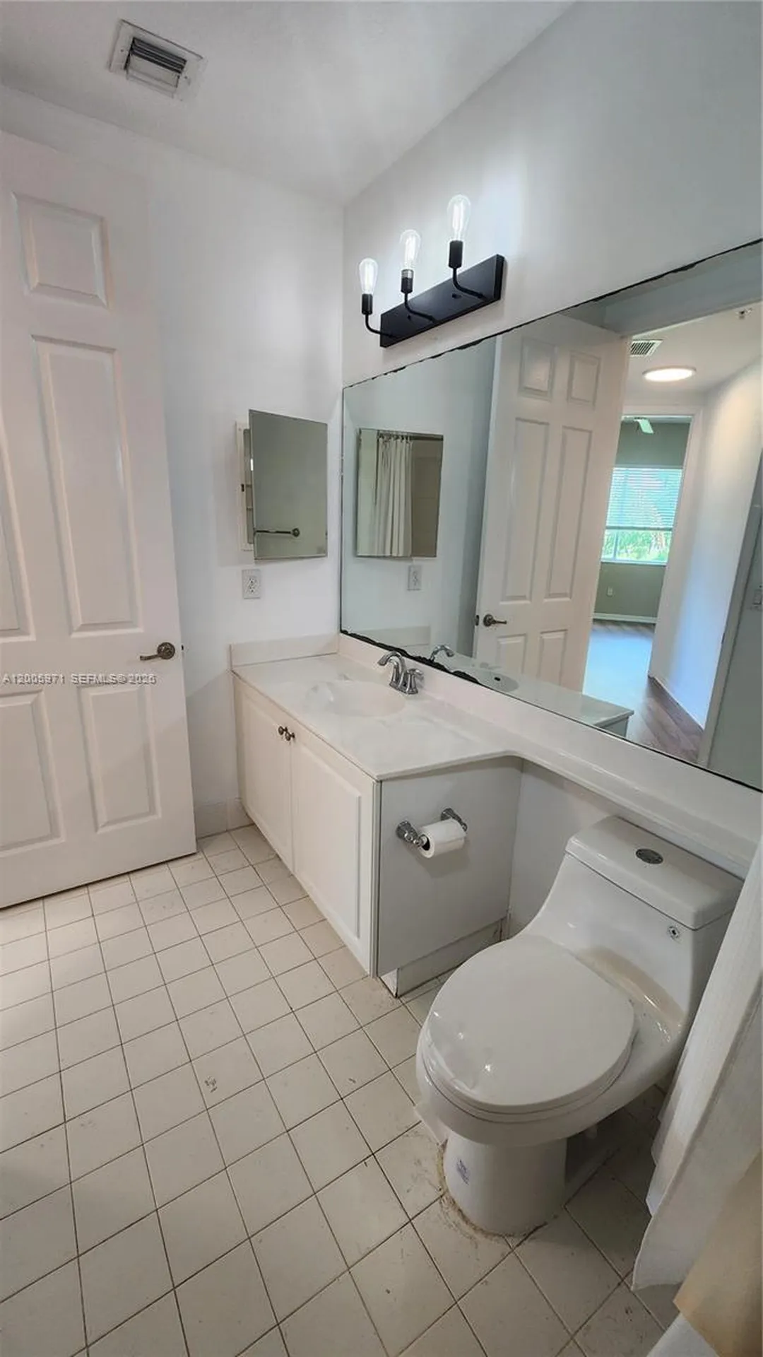 3600 Oaks Clubhouse Drive Pompano Beach FL 33069