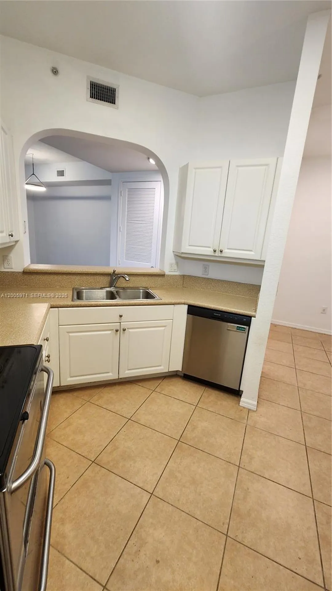 3600 Oaks Clubhouse Drive Pompano Beach FL 33069