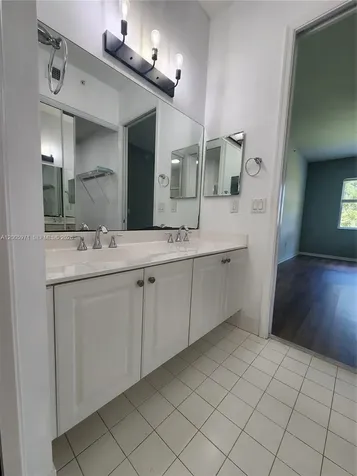 3600 Oaks Clubhouse Drive Pompano Beach FL 33069